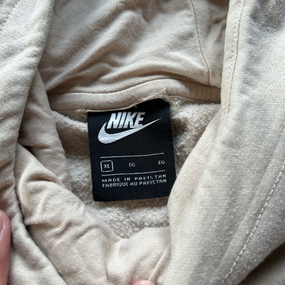 Nike Beige Hoodie - Picture 2 of 4